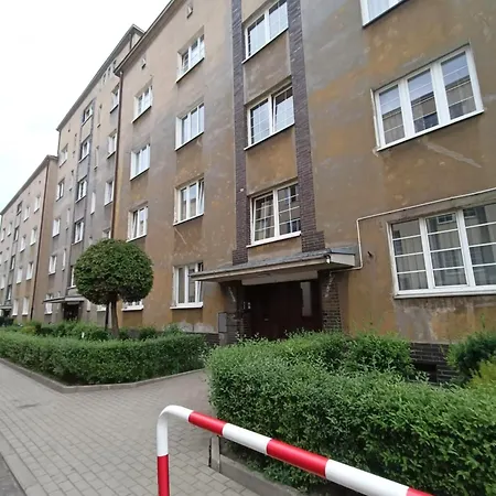 6 Przy Mtp Apartament