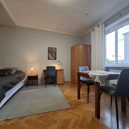 Apartament 6 Przy Mtp