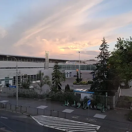 Apartament 6 Przy Mtp *