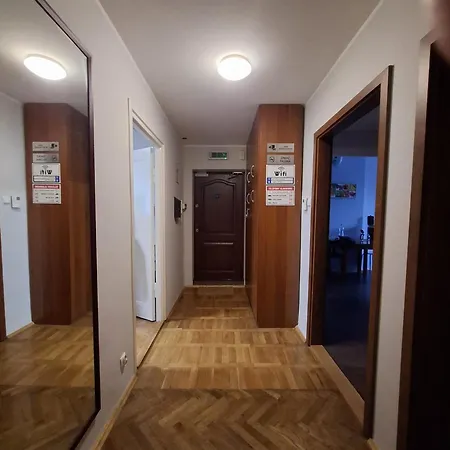 Apartament 6 Przy Mtp