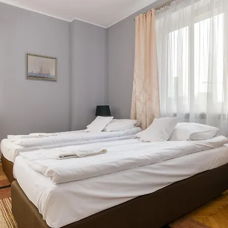 Apartment 6 Przy Mtp