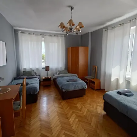 6 Przy Mtp Apartment *